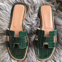 Cheap Hermes Oran Sandals In Green Shiny Niloticus Crocodile JM869Zm92