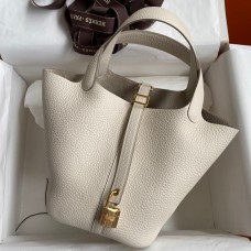 Hermes Picotin Lock 18 Handmade Bag in Craie Clemence Leather JM664Yn66