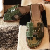 Copy Best Quality Hermes Oran Sandals In Olive Shiny Niloticus Crocodile JM1057cE98
