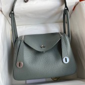 Hermes Lindy 26 Handmade Bag In Vert Amande Clemence Leather JM1714jC82