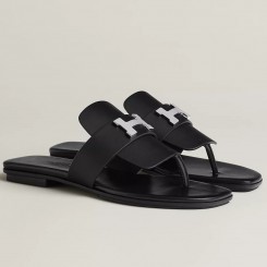Hermes Galerie Sandals In Black Calfskin JM2071eL18