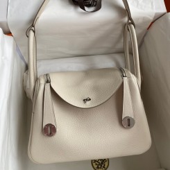 Hermes Lindy 26 Handmade Bag In Craie Clemence Leather JM856yK94