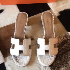 Hermes Oasis Sandals In Himalaya Matte Niloticus Crocodile JM1000Kd37