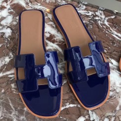 Hermes Oran Sandals In Blue Patent Leather JM1618bT70