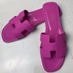 Hermes Oran Slide Sandals In Magnolia Epsom Calfskin JM1477ot89