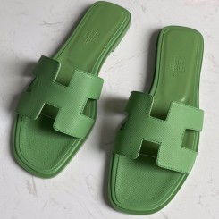 Hermes Oran Slide Sandals In Vert Criquet Epsom Calfskin JM1383BF80