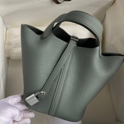 Hermes Picotin Lock 18 Handmade Bag in Vert Amande Clemence Leather JM1629uZ84