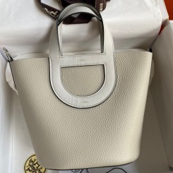 Imitation Hermes In The Loop 18 Handmade Bag in Pearl Grey Clemence Leather JM1336Qt35