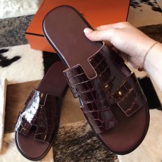 Hermes Izmir Sandals In Bordeaux Shiny Niloticus Crocodile JM174WY31
