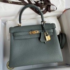 Hermes Kelly Retourne 25 Handmade Bag In Vert Amande Clemence Leather JM667Wj24