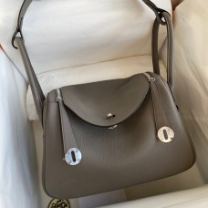 Hermes Lindy 26 Handmade Bag In Etain Clemence Leather JM750Av26